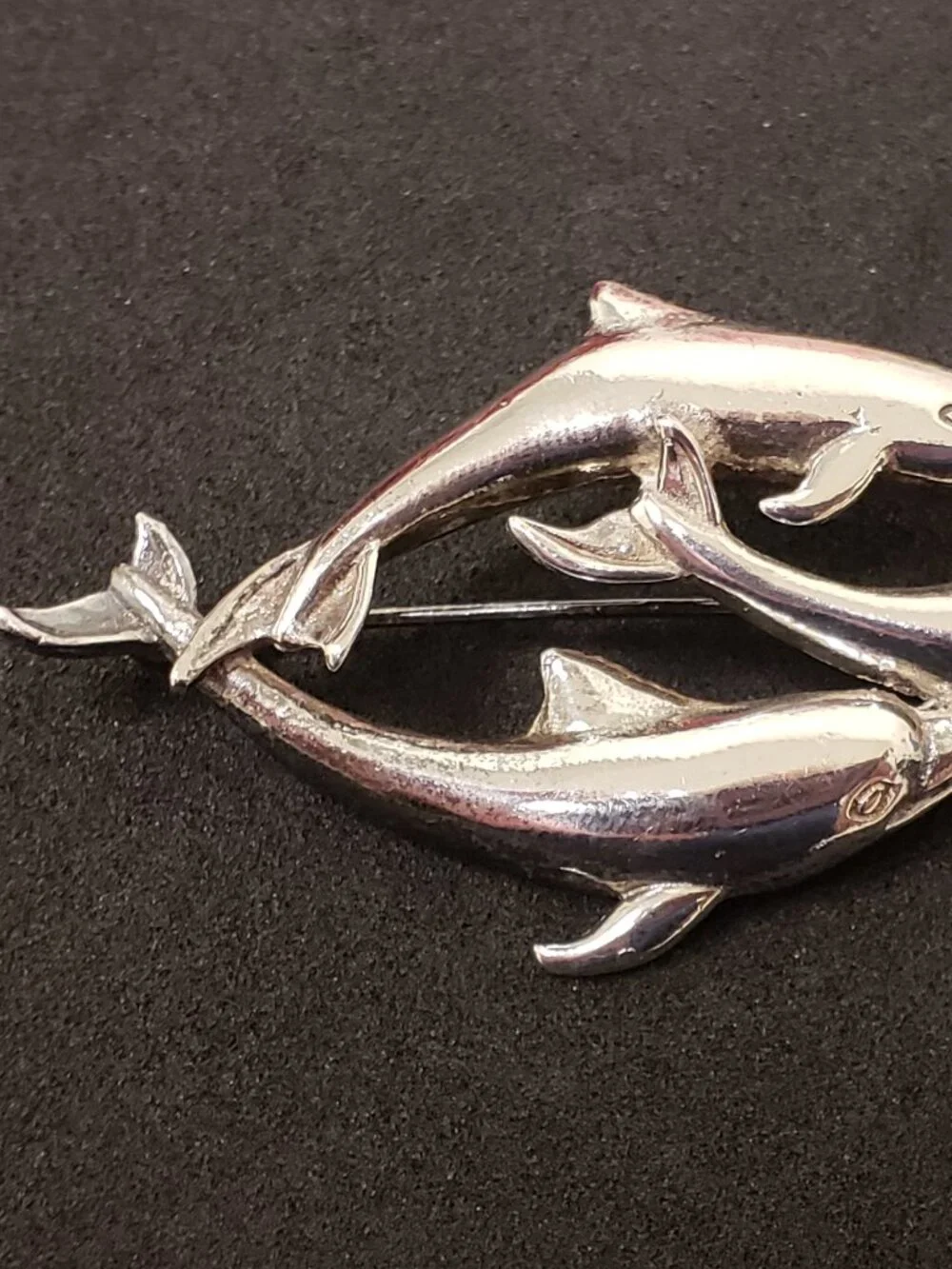 Vintage Sterling Silver 3D Three Dolphin Swimming Ocean Estate Pin Brooch